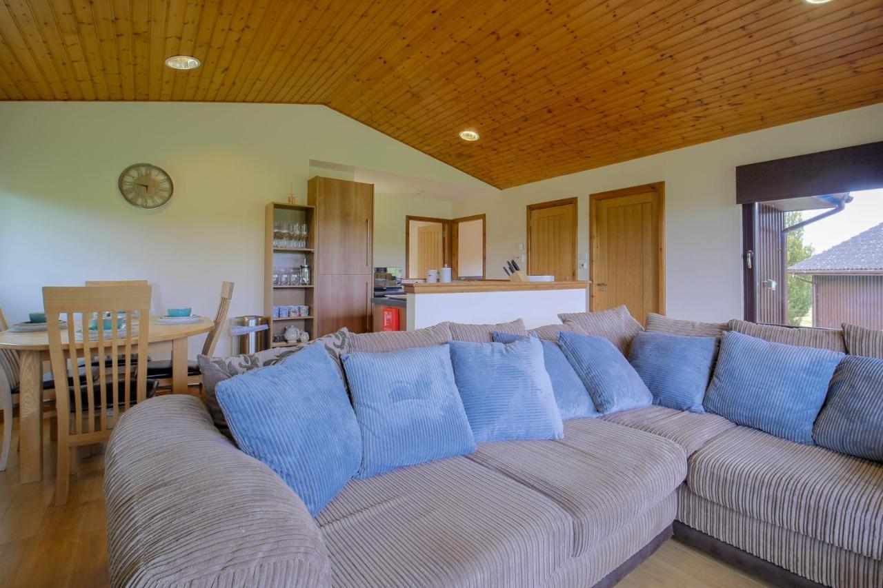 Glenview Chalet Park إينفيرنيس المظهر الخارجي الصورة