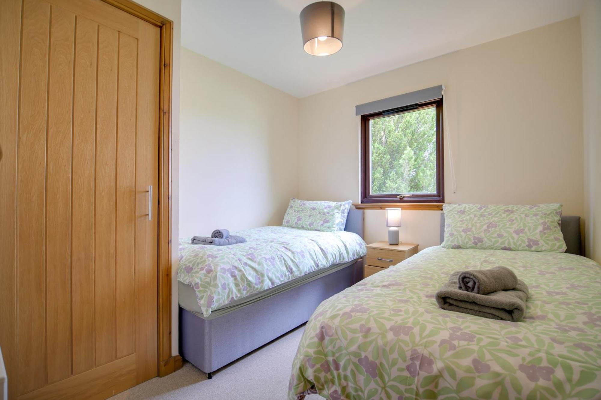 Glenview Chalet Park إينفيرنيس المظهر الخارجي الصورة